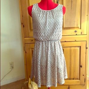 Beige lace dress sz M